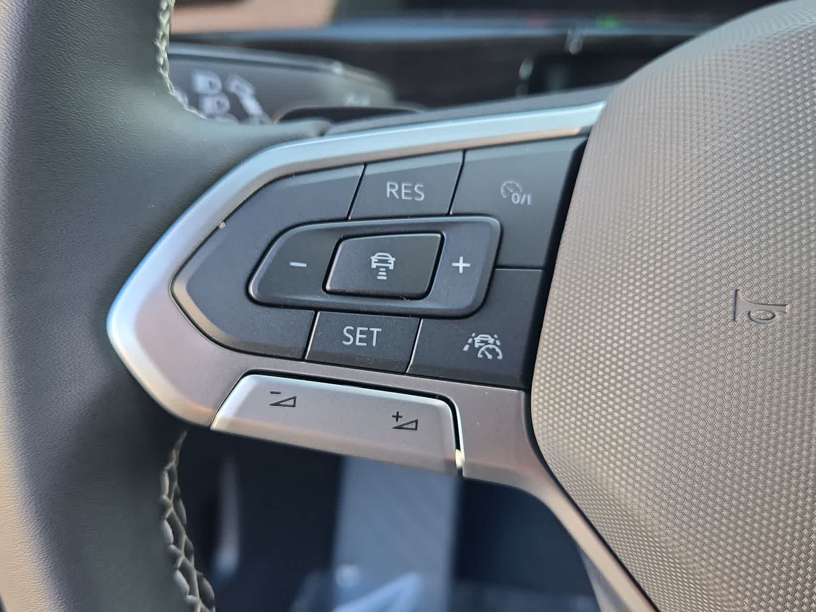 Thumbnail: 2026 Volkswagen Atlas - 23