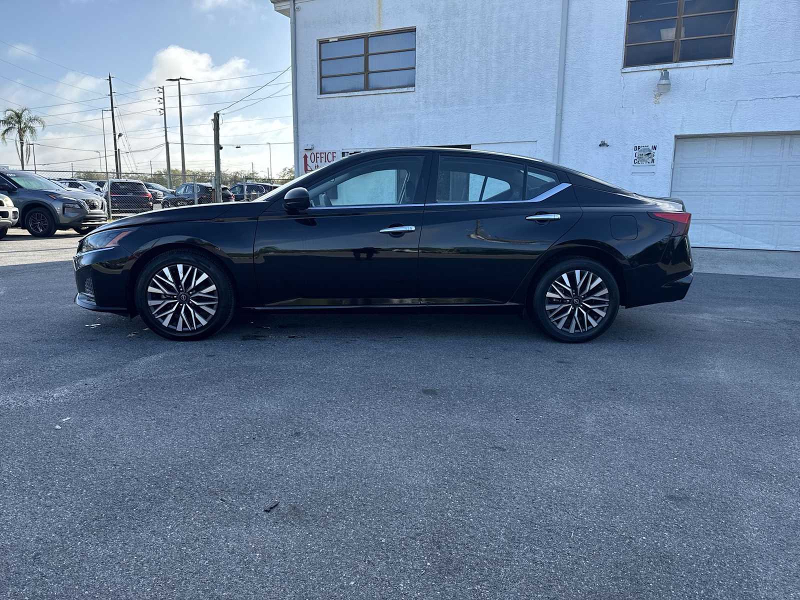 Thumbnail: 2024 Nissan Altima - 3