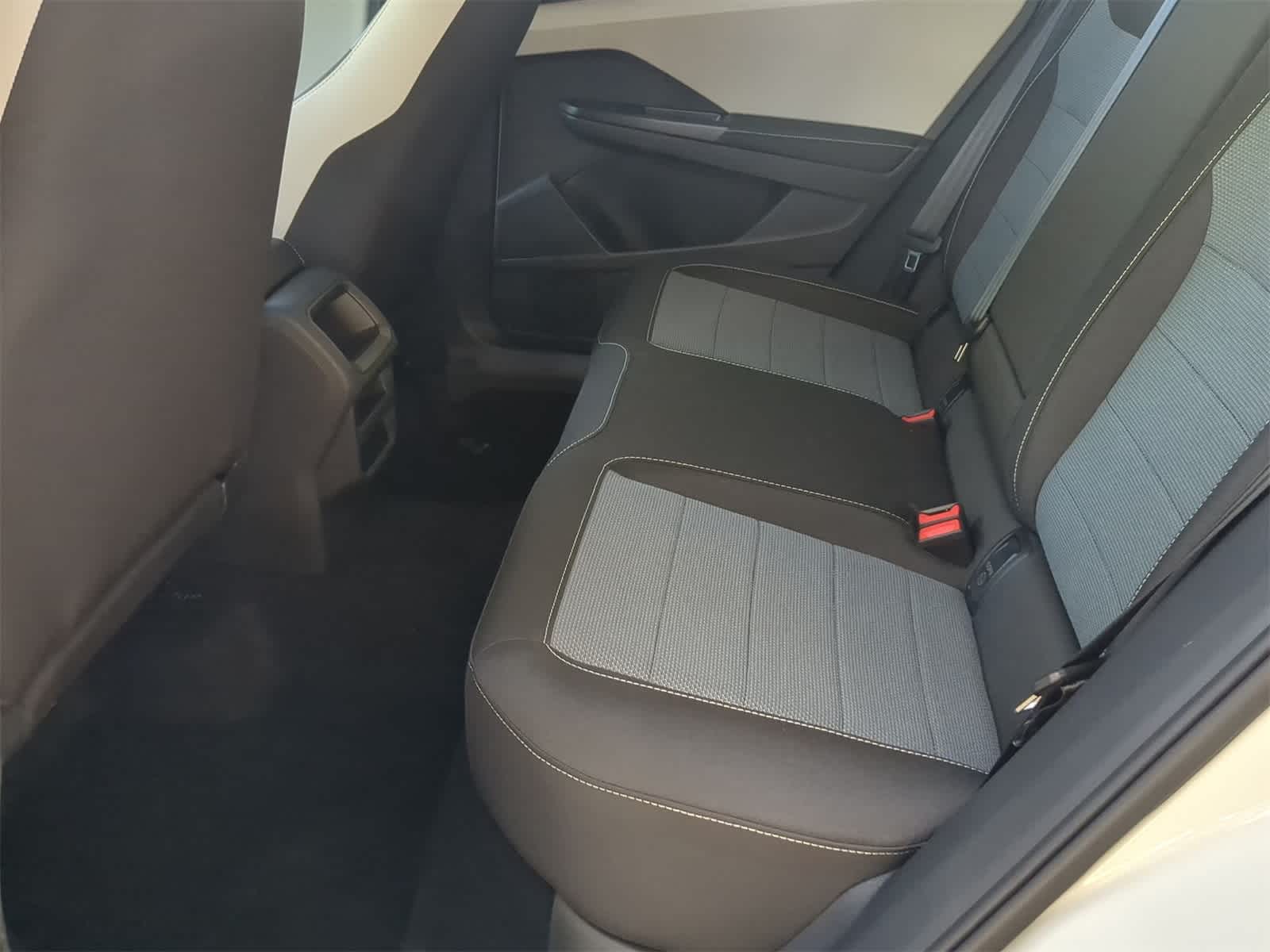 Thumbnail: 2025 Volkswagen Taos - 18