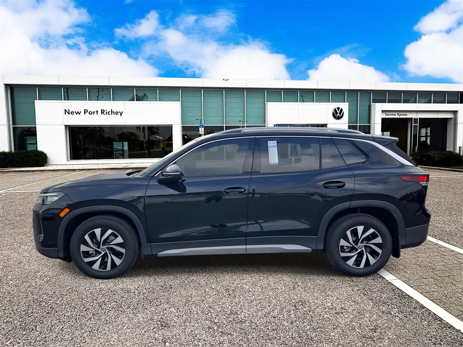 Thumbnail: 2026 Volkswagen Tiguan - 5