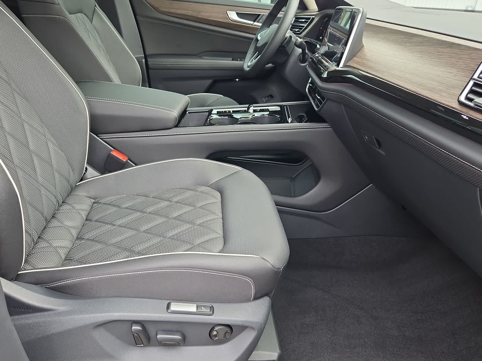 Thumbnail: 2026 Volkswagen Atlas - 23