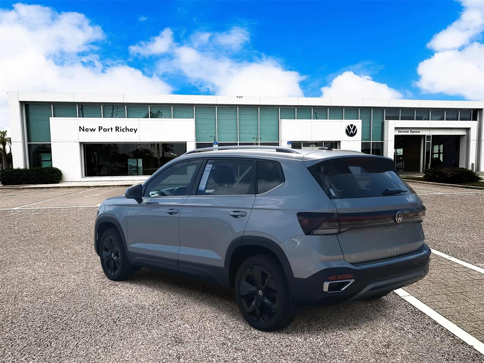 Thumbnail: 2025 Volkswagen Taos - 6