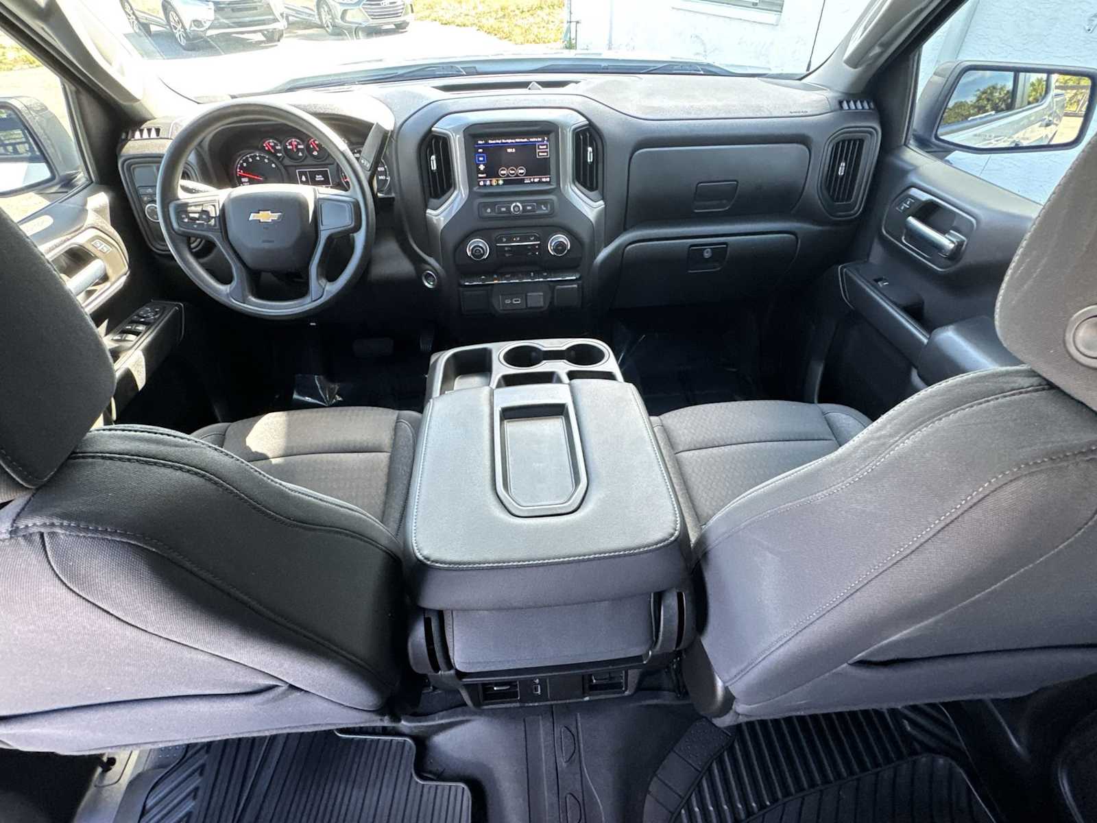 Thumbnail: 2024 Chevrolet Silverado 1500 - 13