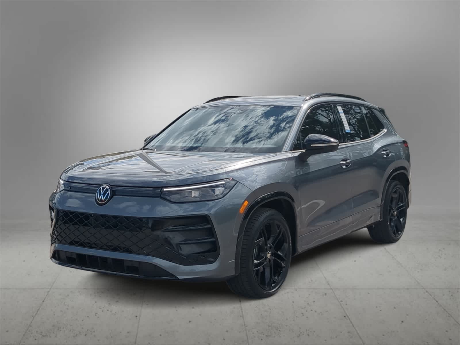 Thumbnail: 2026 Volkswagen Tiguan - 4