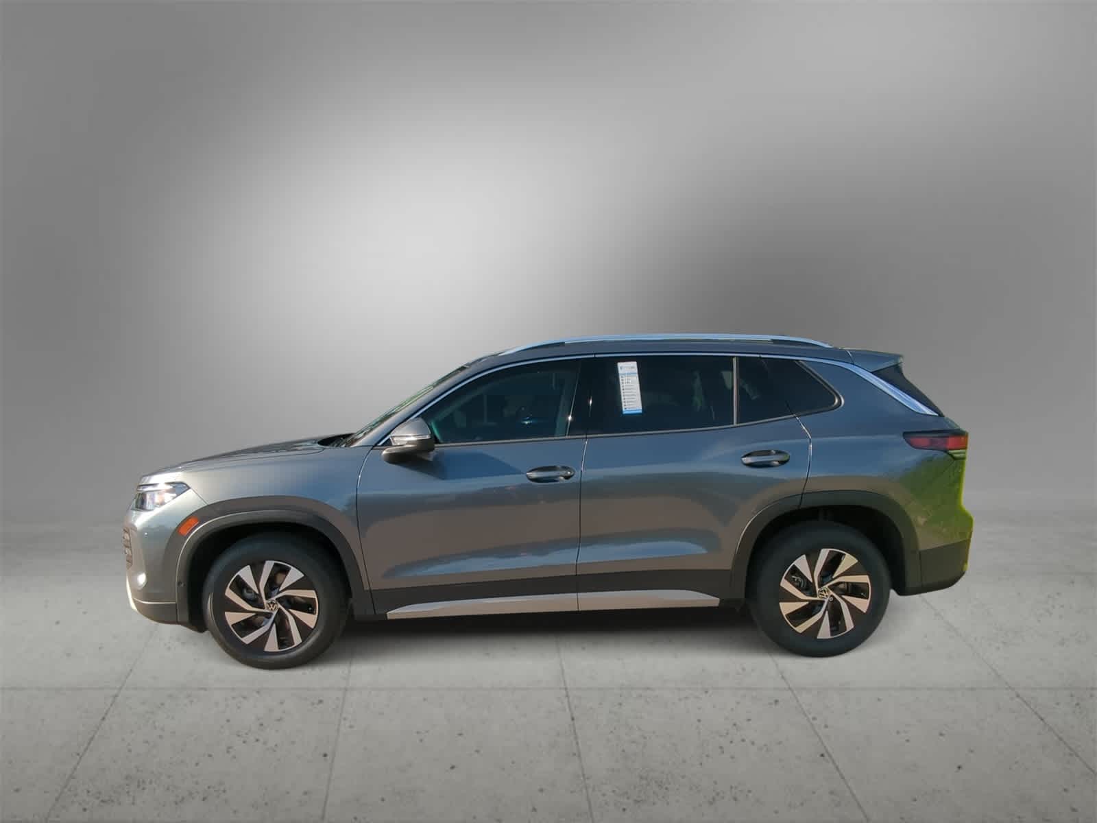 Thumbnail: 2025 Volkswagen Tiguan - 5