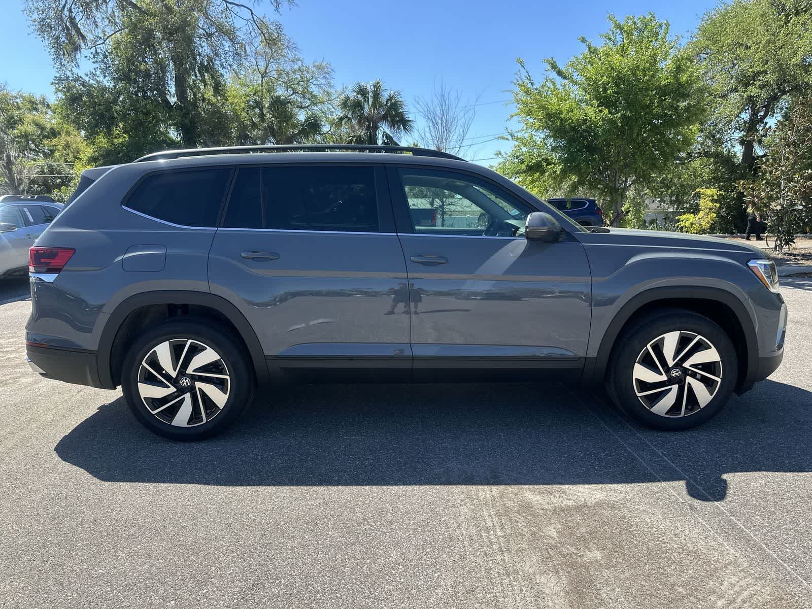 Thumbnail: 2026 Volkswagen Atlas - 7