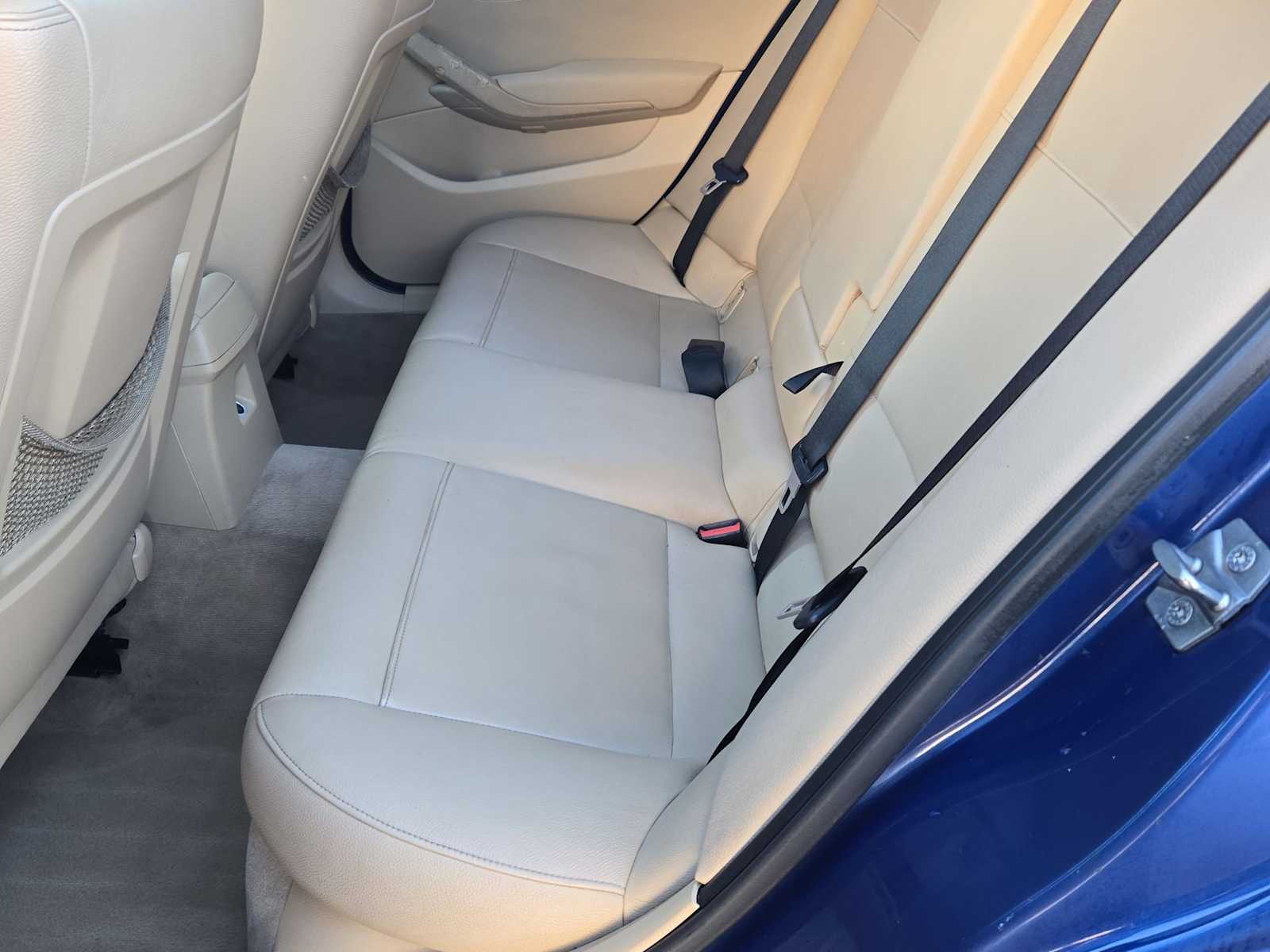 Thumbnail: 2014 BMW X1 - 26