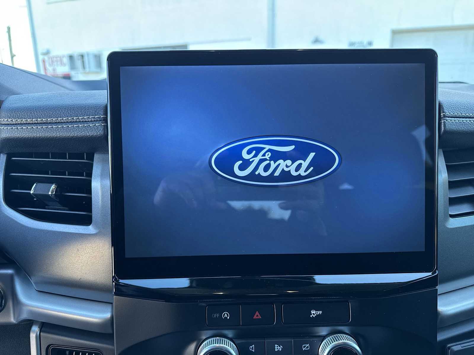 Thumbnail: 2024 Ford Expedition - 25