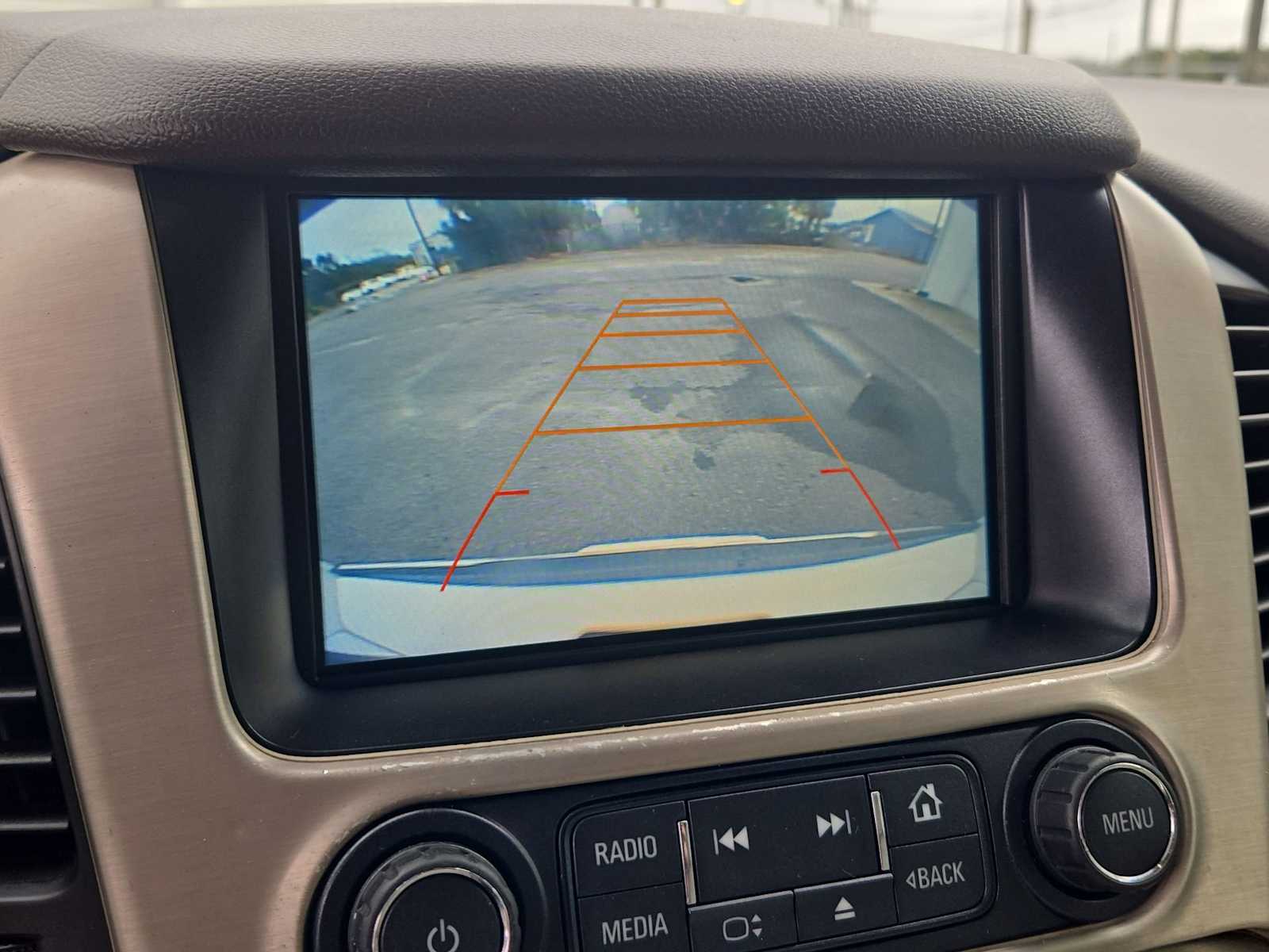 Thumbnail: 2016 GMC Yukon - 28