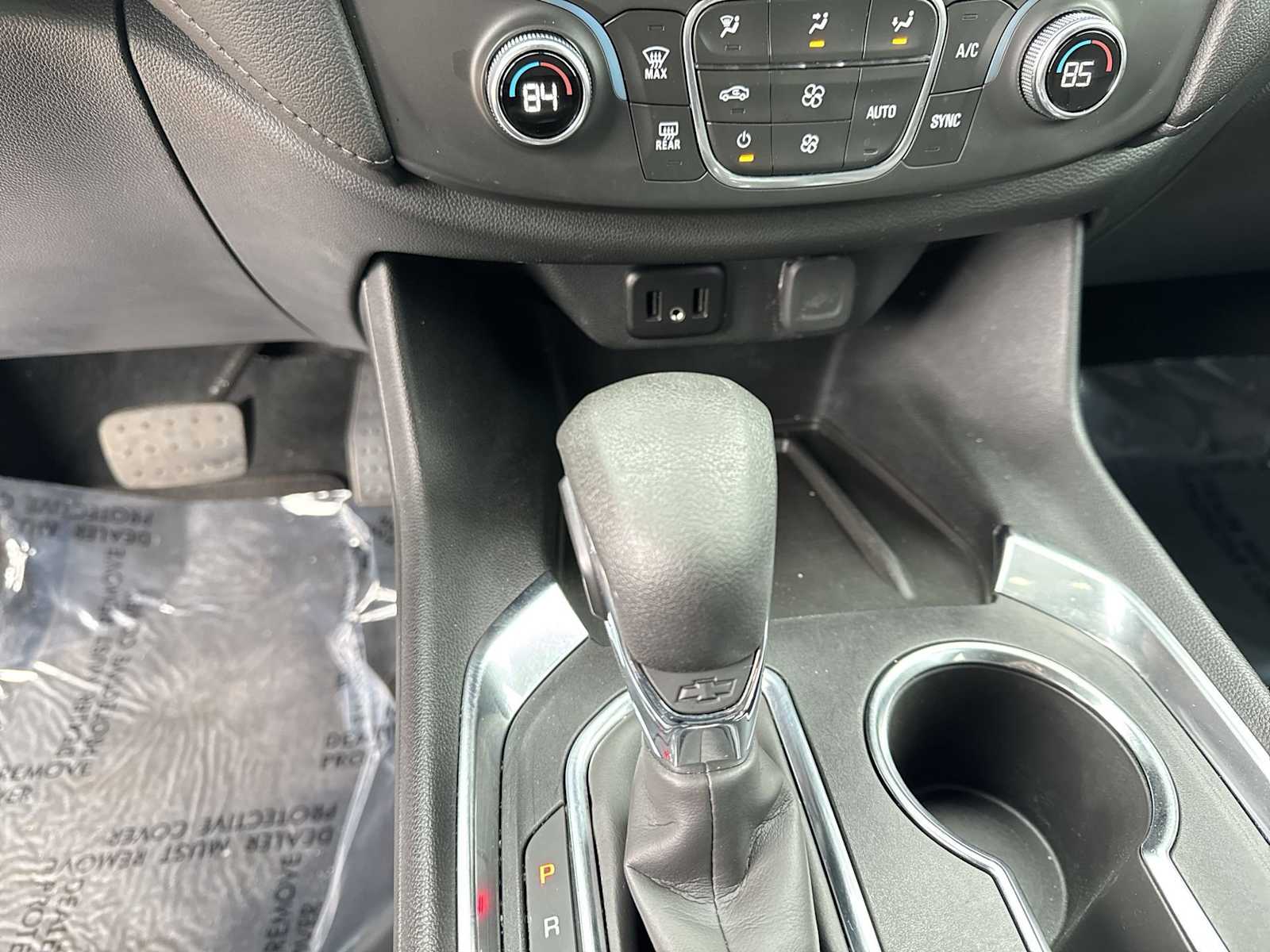 Thumbnail: 2022 Chevrolet Traverse - 31