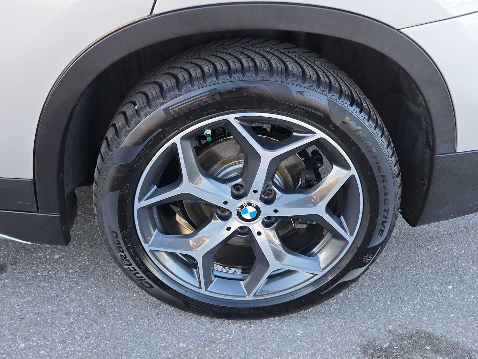 Thumbnail: 2017 BMW X1 - 21