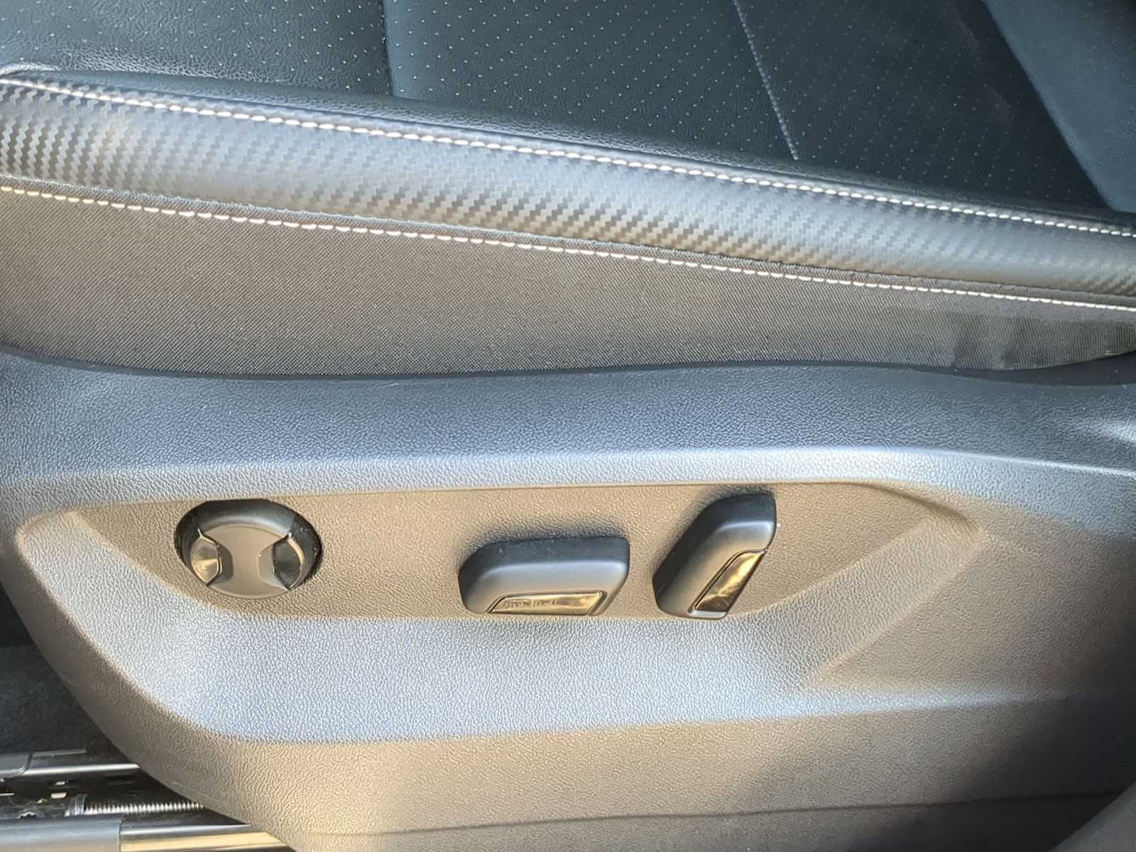 Thumbnail: 2022 Volkswagen Atlas - 18