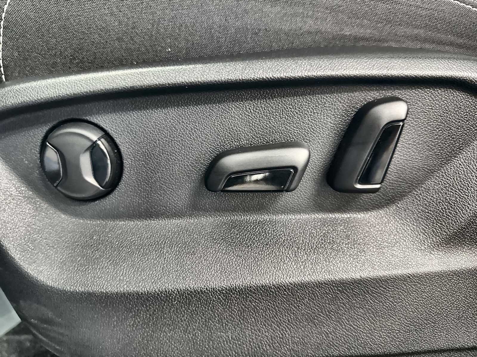 Thumbnail: 2025 Volkswagen Atlas - 14