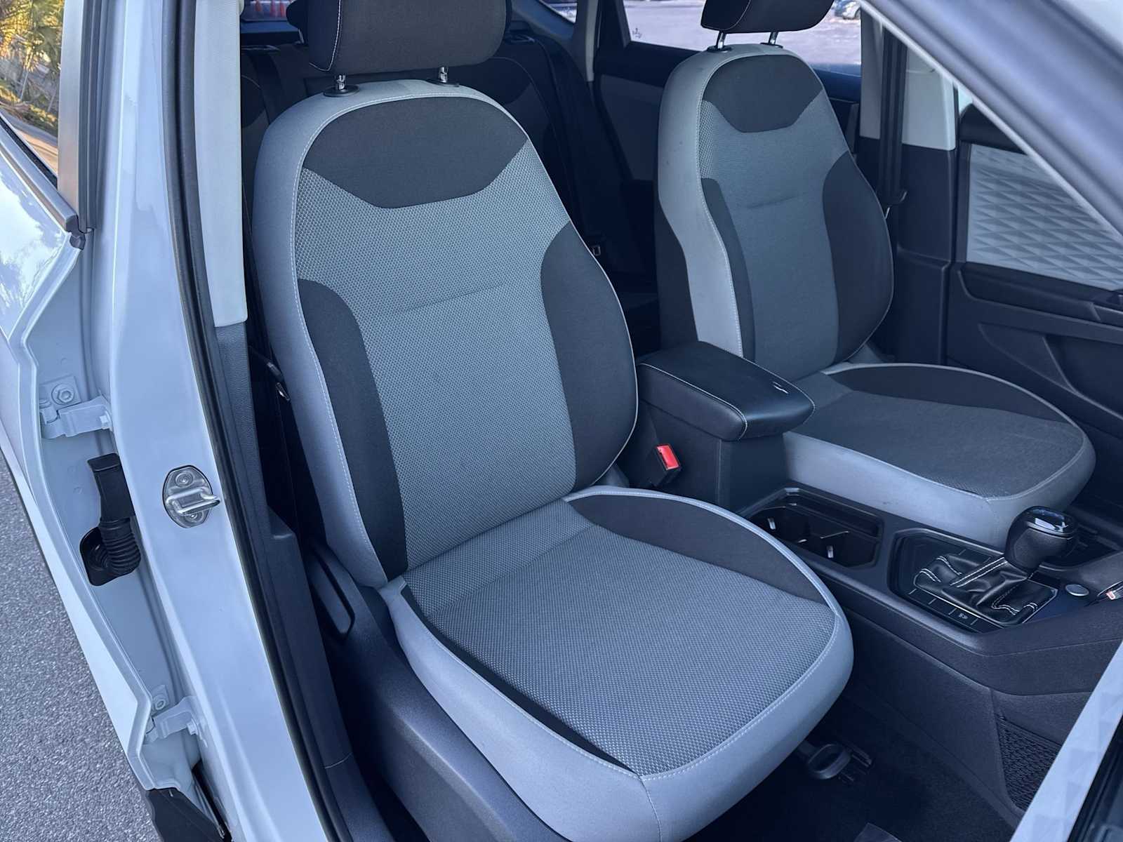 Thumbnail: 2023 Volkswagen Taos - 27