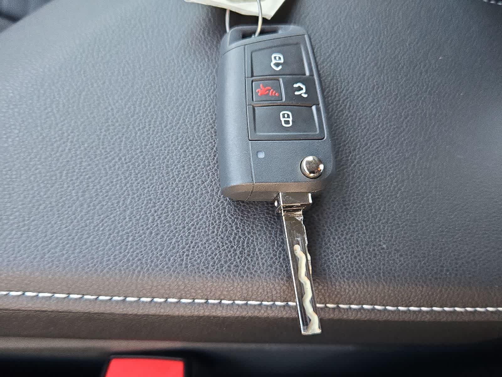 Thumbnail: 2026 Volkswagen Jetta - 32