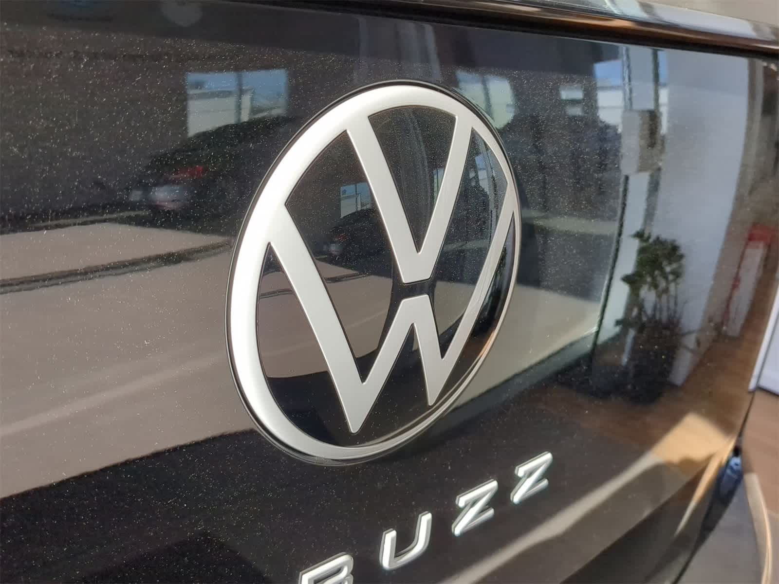 Thumbnail: 2025 Volkswagen ID.Buzz - 11