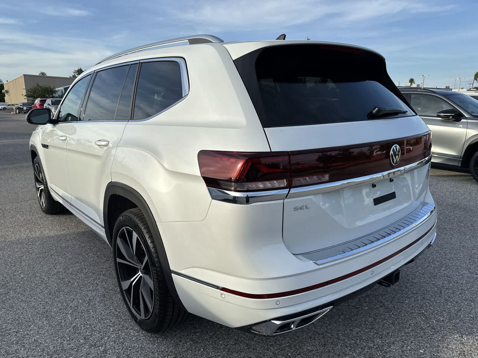 Thumbnail: 2026 Volkswagen Atlas - 4