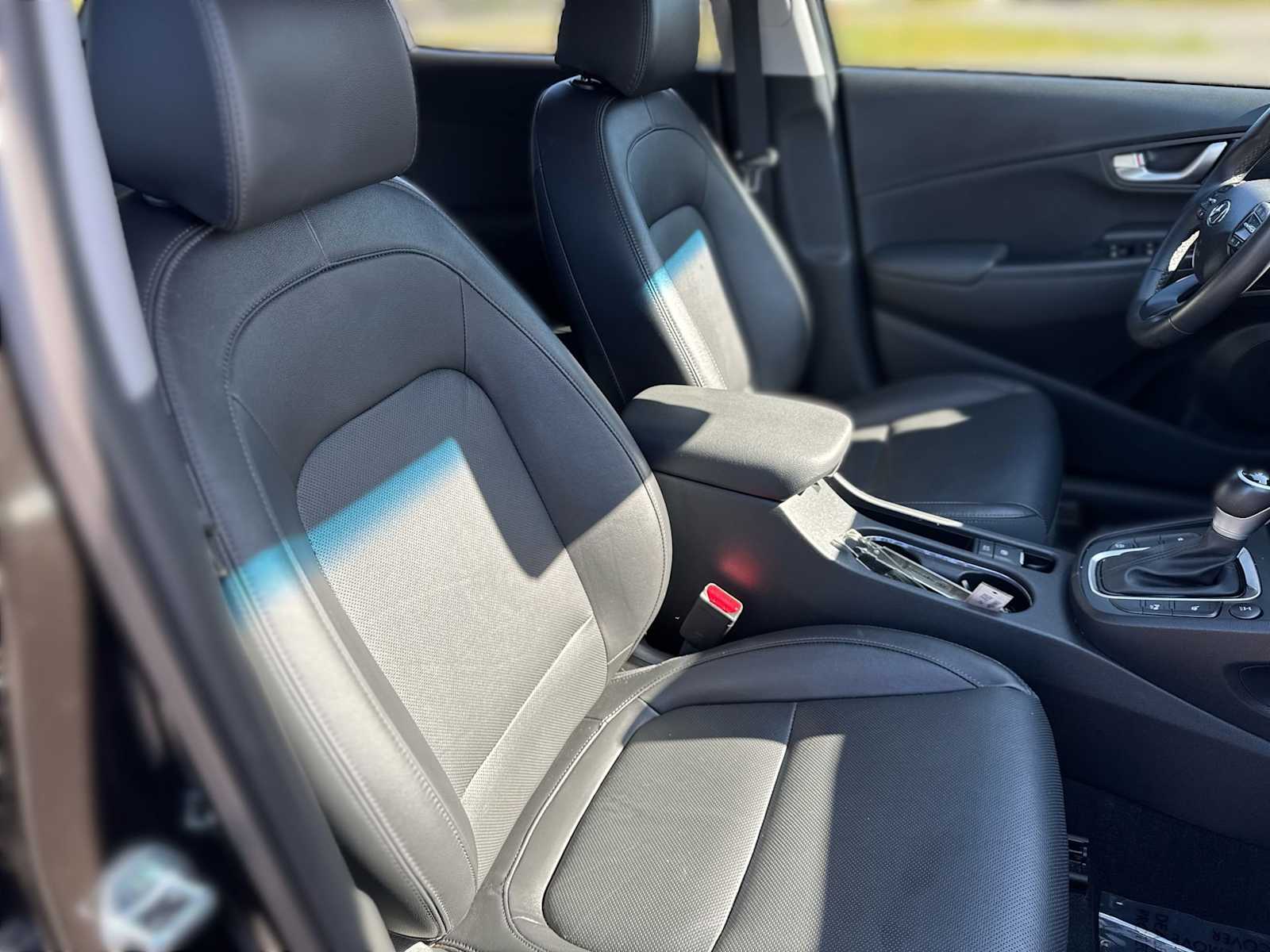 Thumbnail: 2022 Hyundai Kona - 21