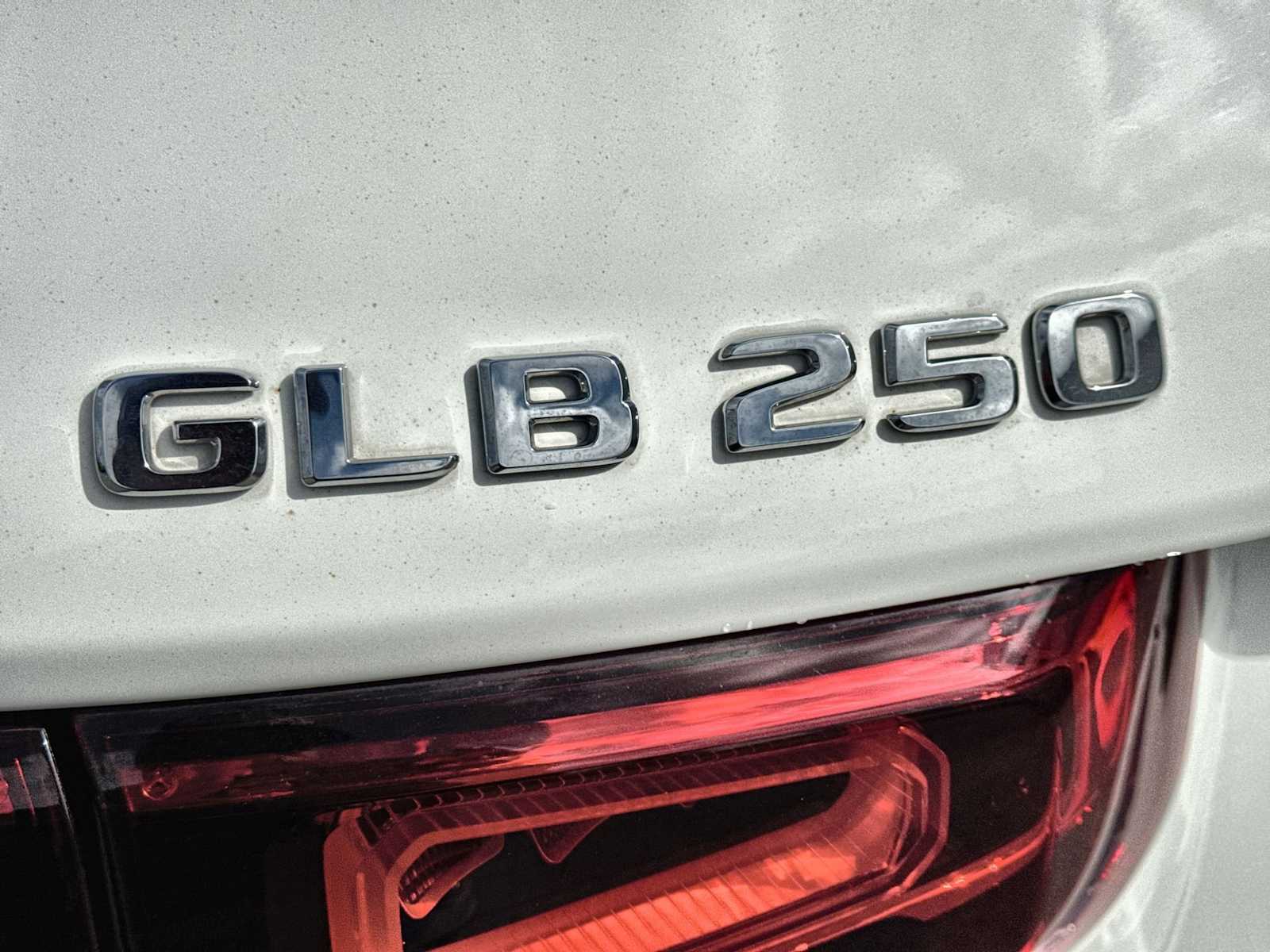 Thumbnail: 2022 Mercedes-Benz GLB - 12
