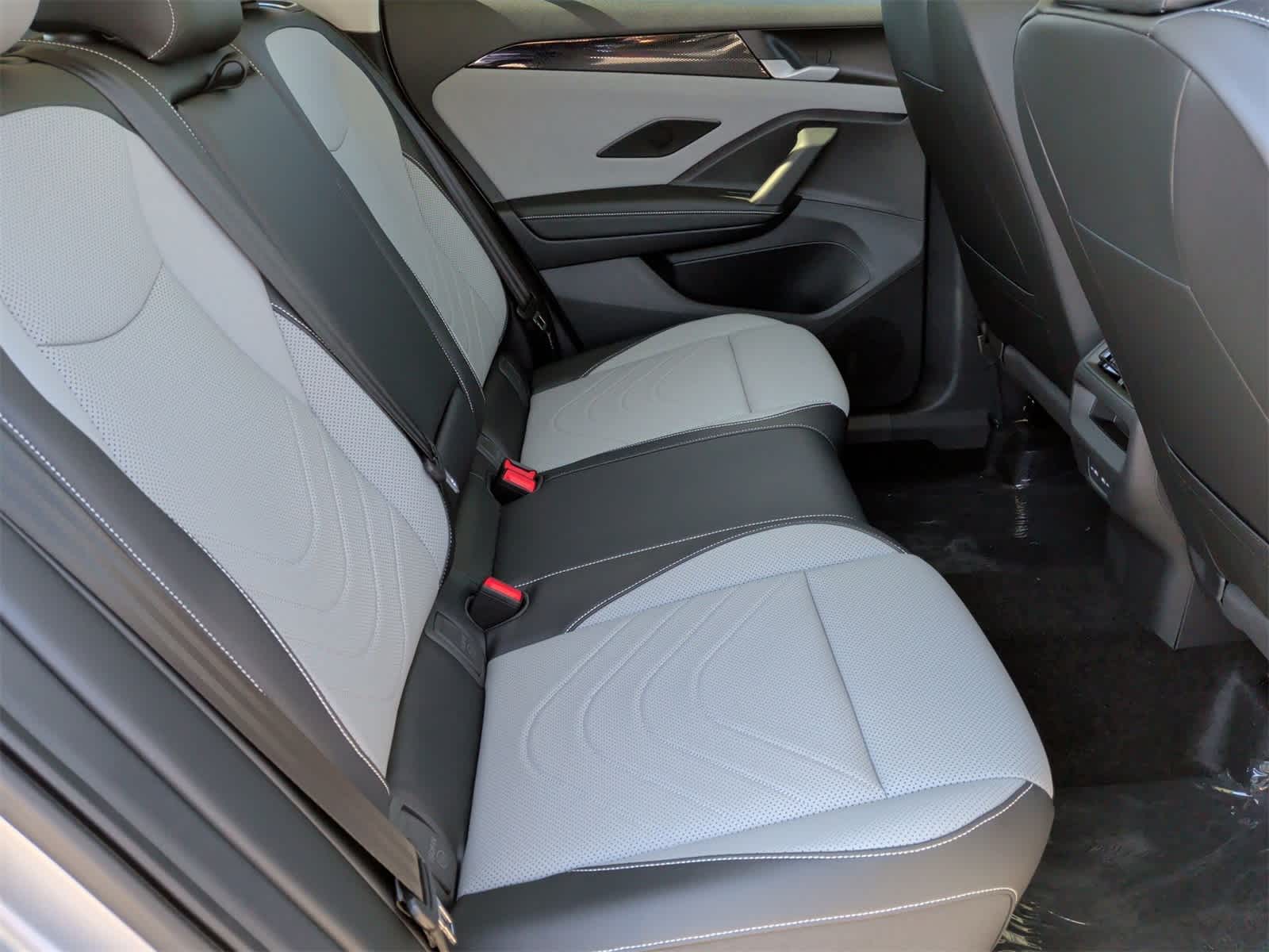 Thumbnail: 2025 Volkswagen Tiguan - 20