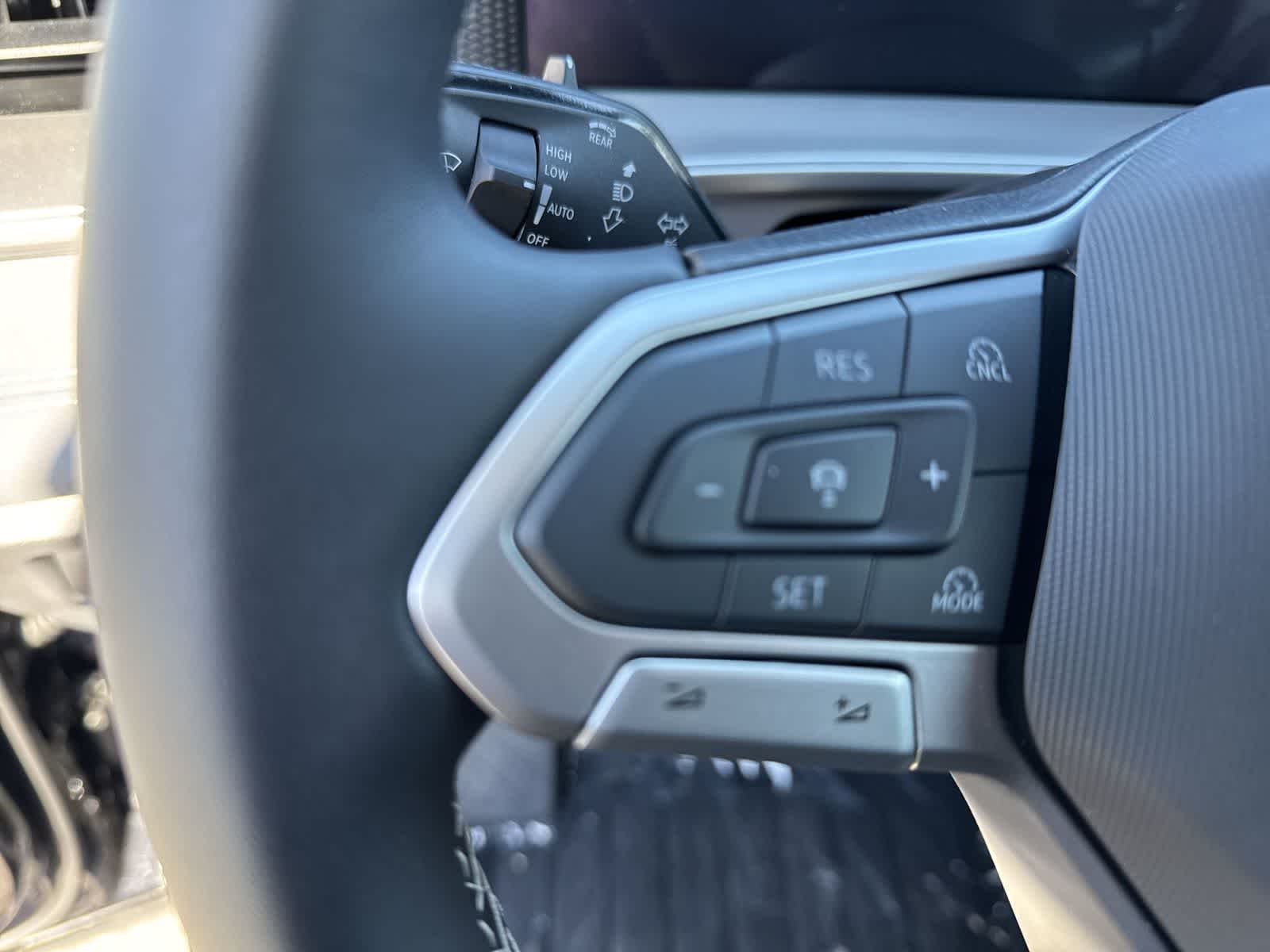Thumbnail: 2026 Volkswagen Tiguan - 23