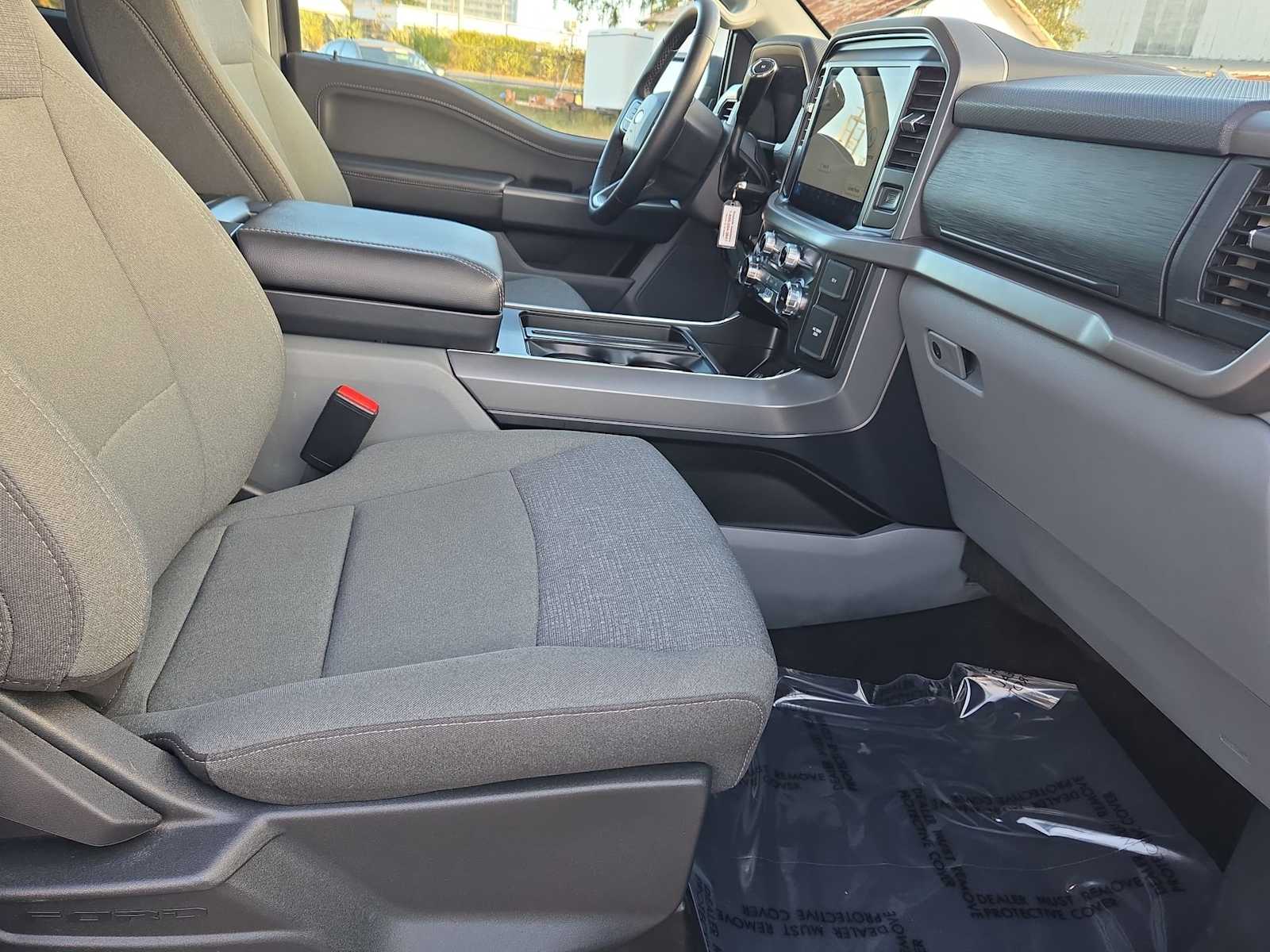 Thumbnail: 2025 Ford F-150 - 21