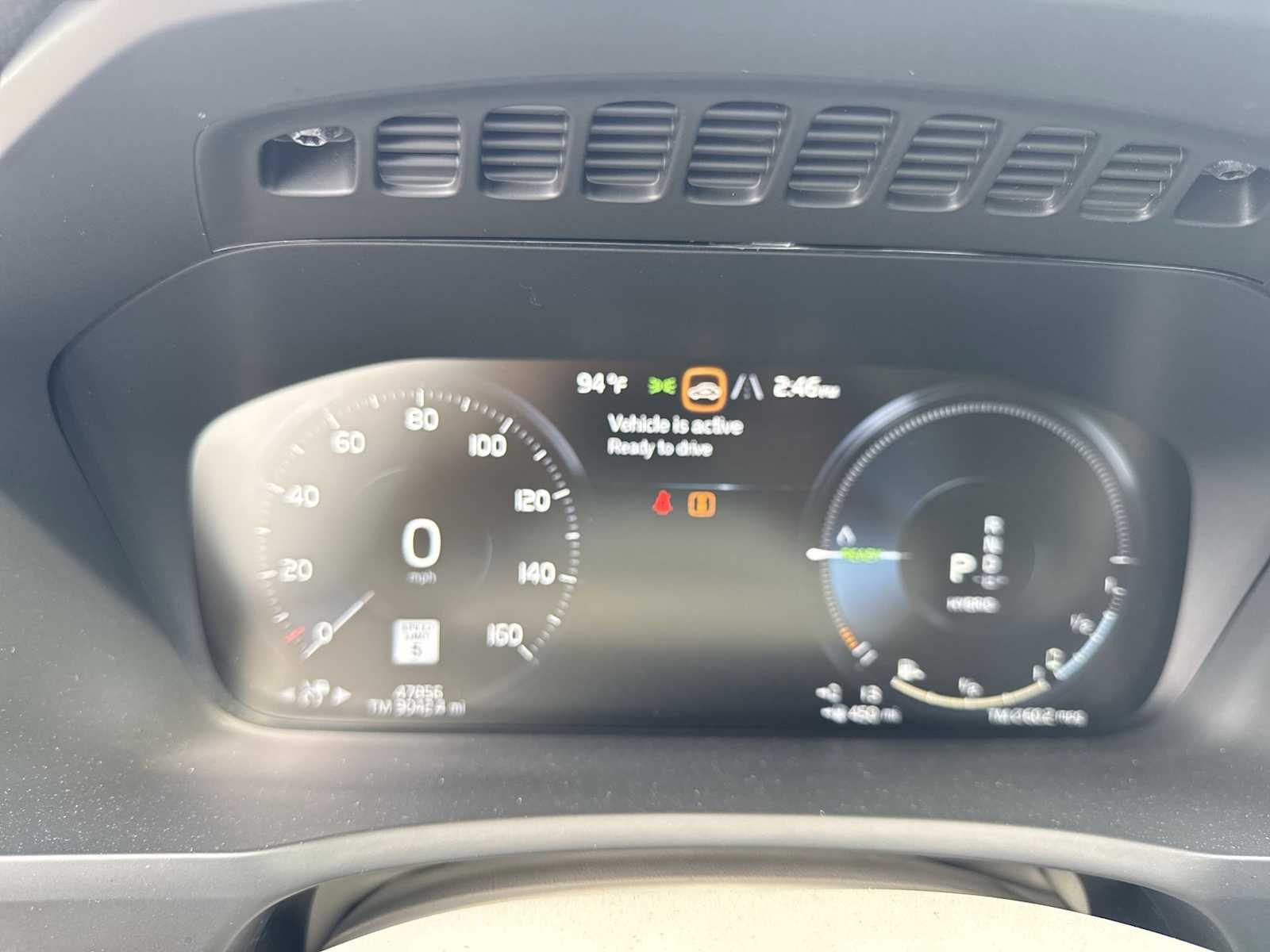 Thumbnail: 2022 Volvo XC90 - 31