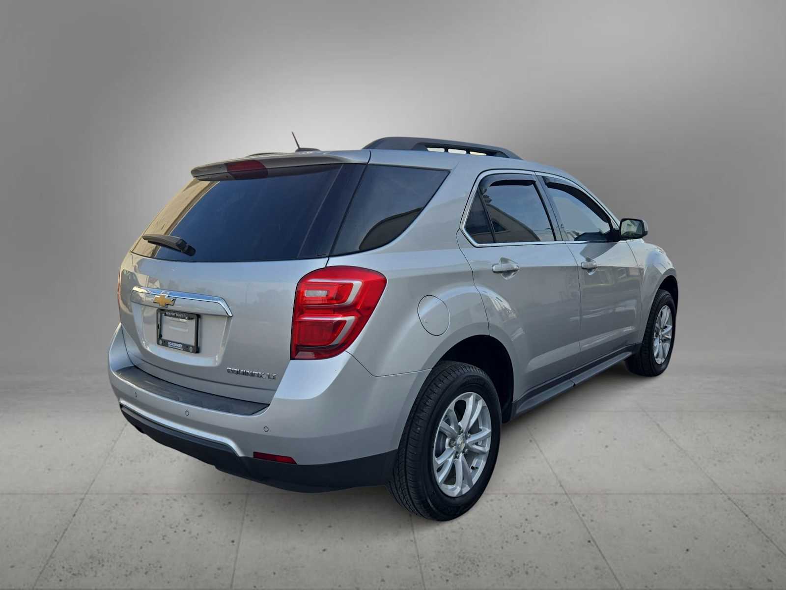 Thumbnail: 2016 Chevrolet Equinox - 8