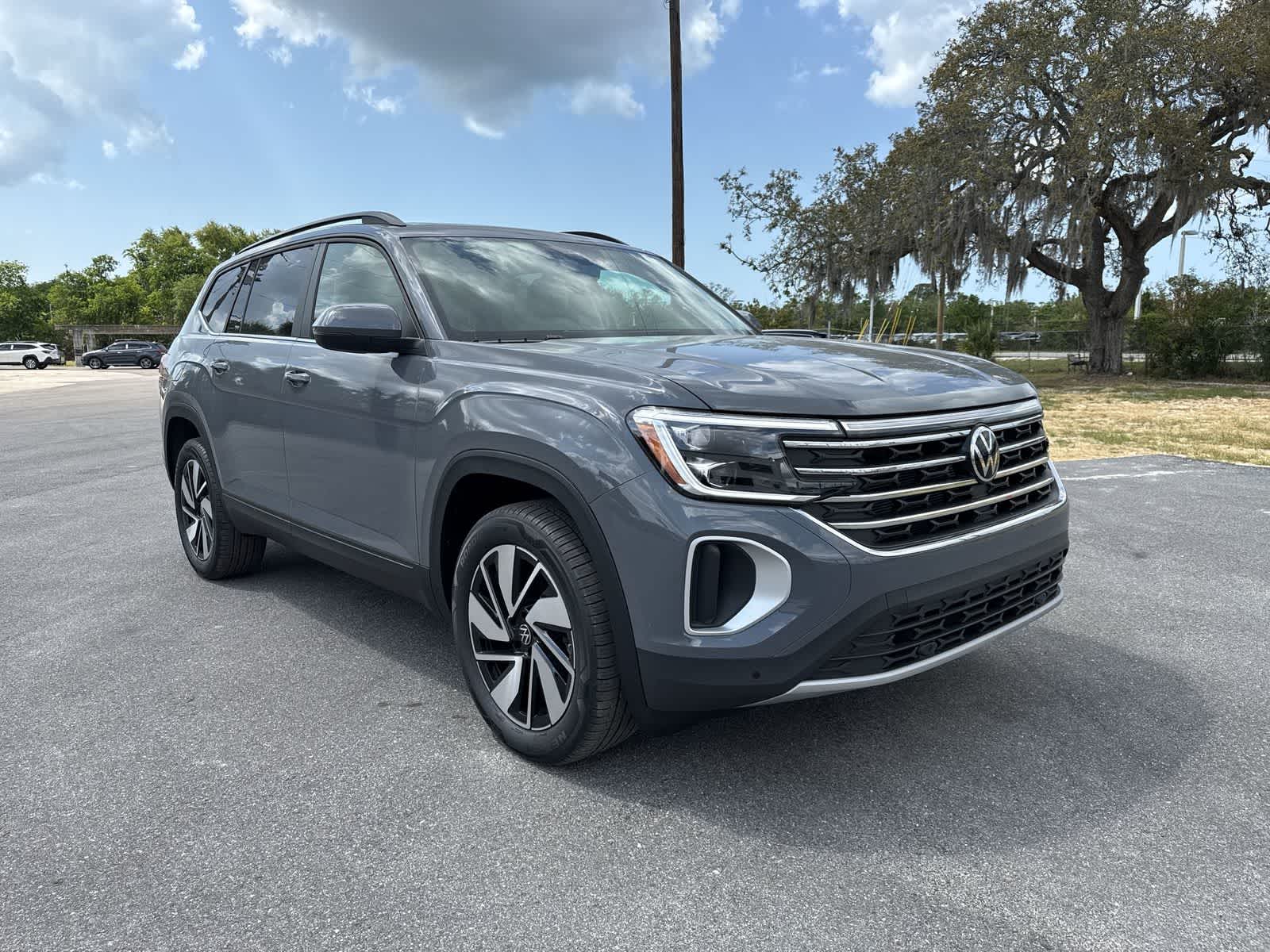 Thumbnail: 2026 Volkswagen Atlas - 8