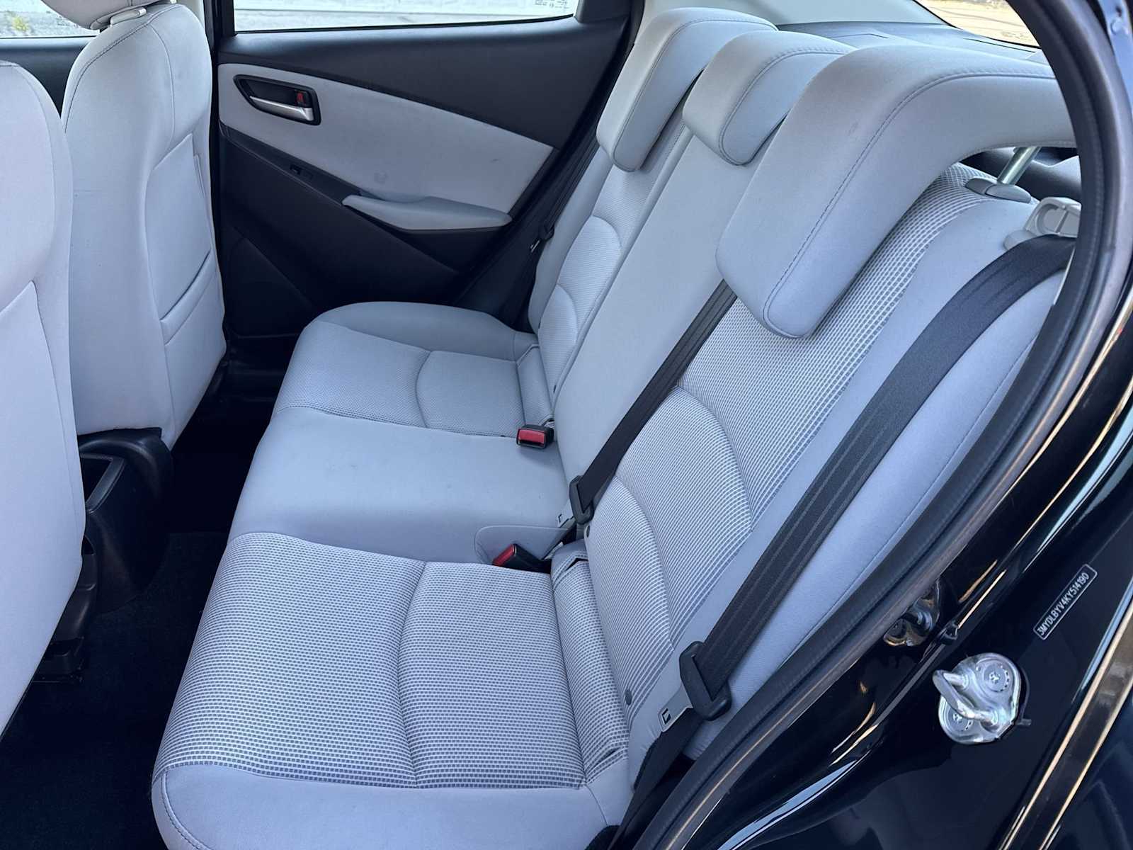 Thumbnail: 2019 Toyota Yaris - 18