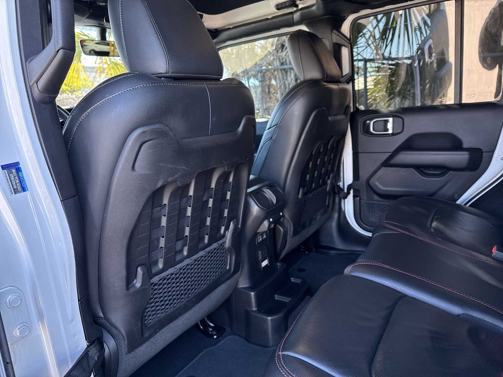 Thumbnail: 2019 Jeep Wrangler - 17