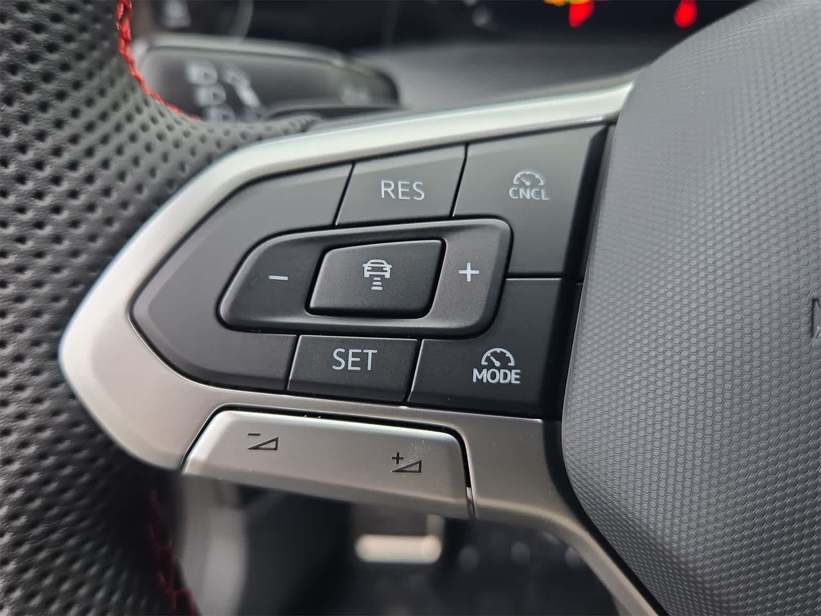 Thumbnail: 2026 Volkswagen Golf - 25