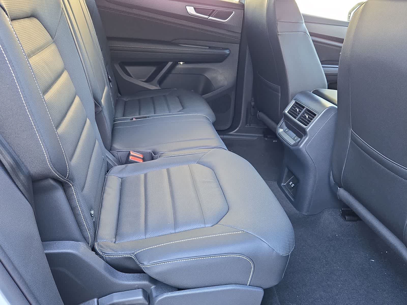 Thumbnail: 2026 Volkswagen Atlas - 28