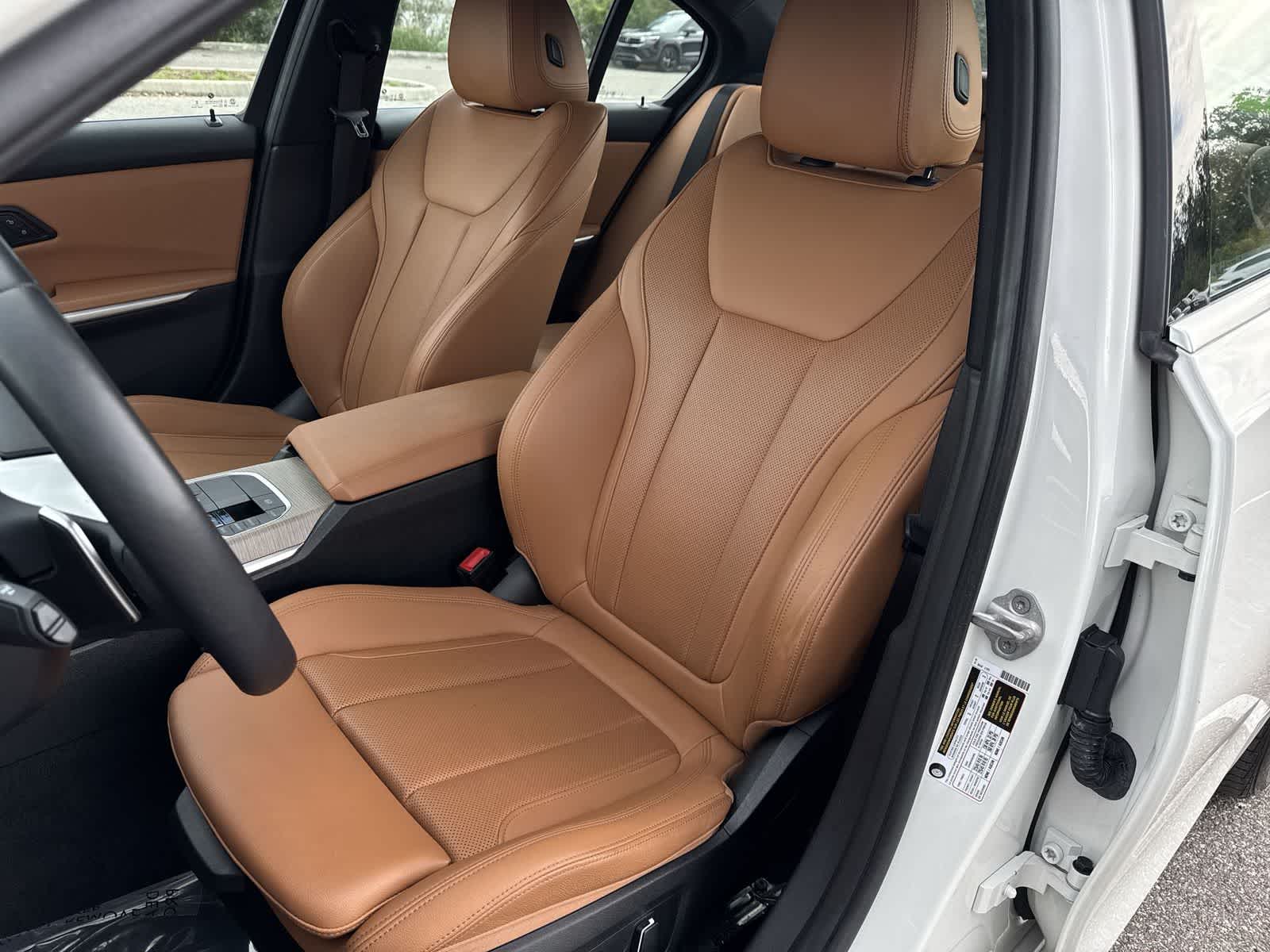 Thumbnail: 2025 BMW 3 Series - 22