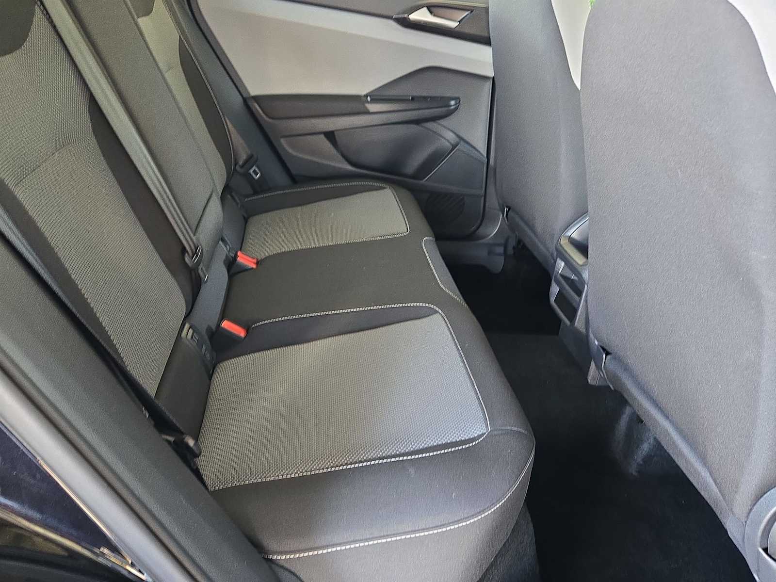 Thumbnail: 2023 Volkswagen Taos - 18