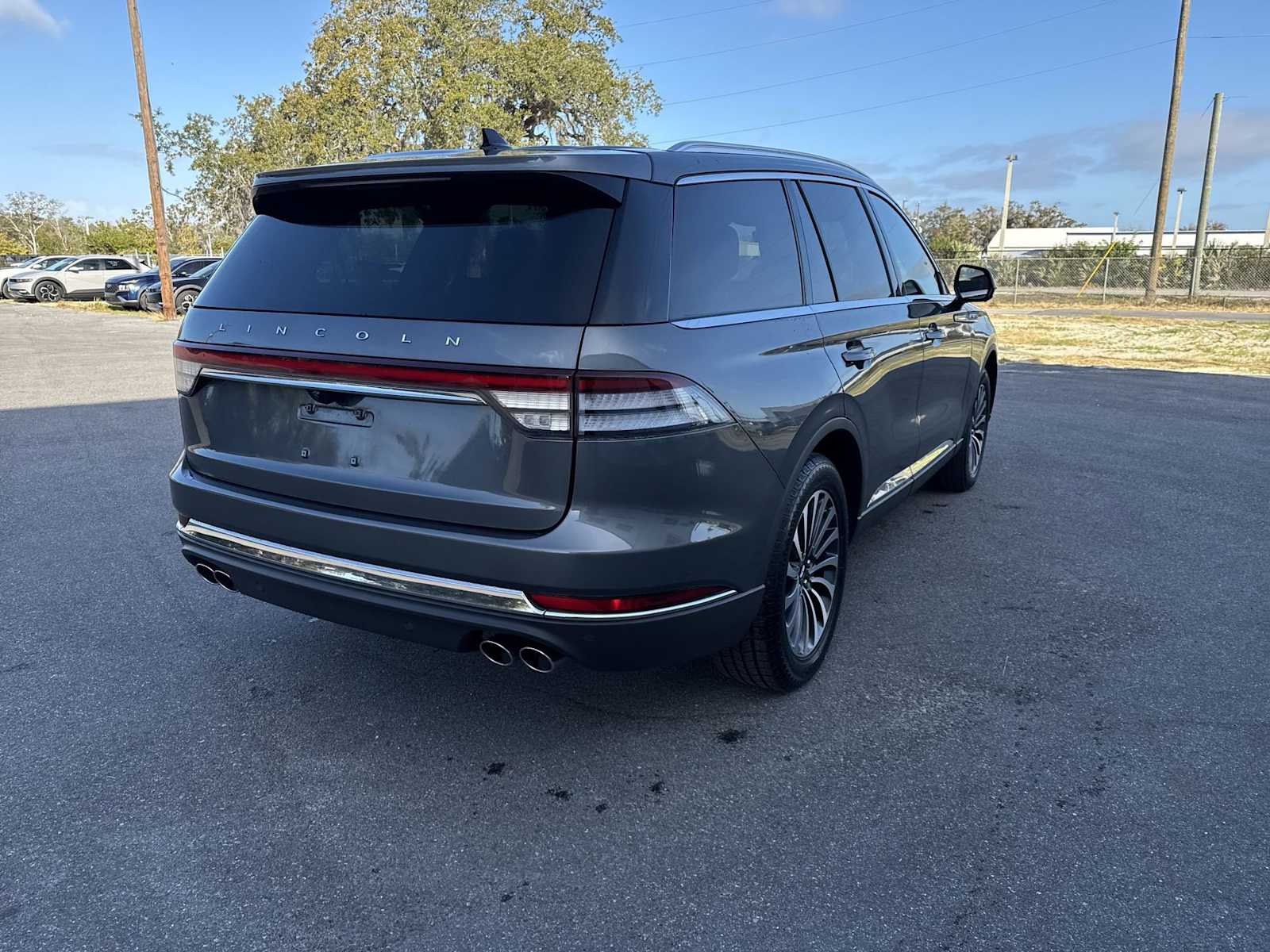Thumbnail: 2023 Lincoln Aviator - 6