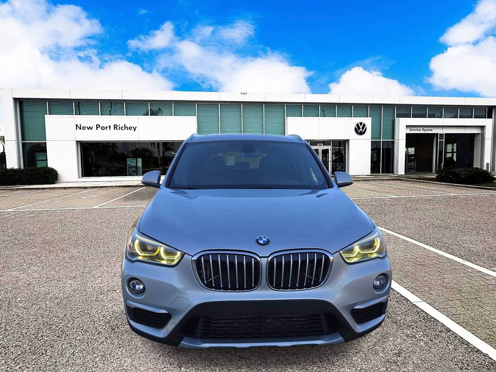 Thumbnail: 2017 BMW X1 - 3