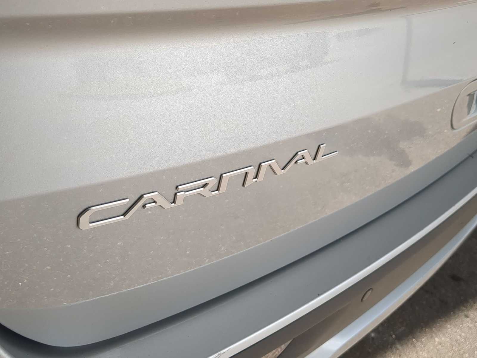 Thumbnail: 2023 Kia Carnival - 13