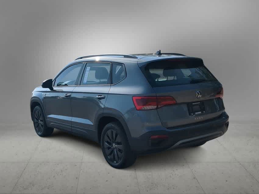 2022 Volkswagen Taos S 6