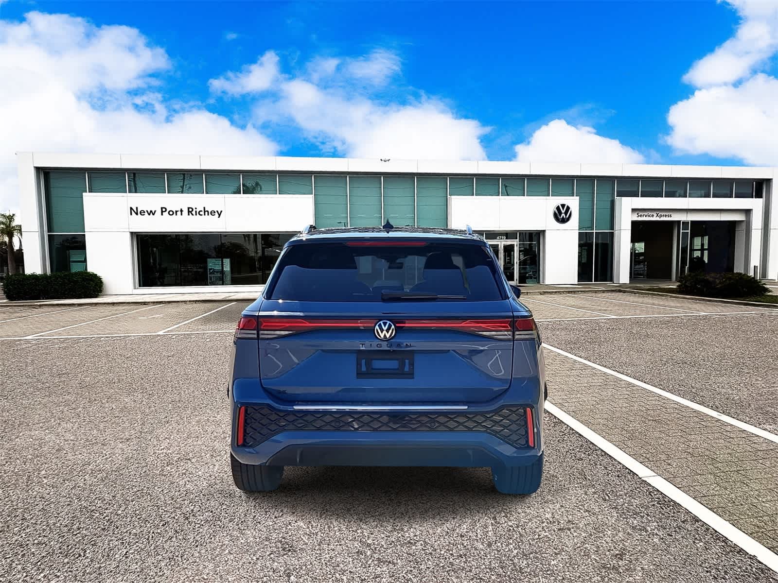 Thumbnail: 2026 Volkswagen Tiguan - 7