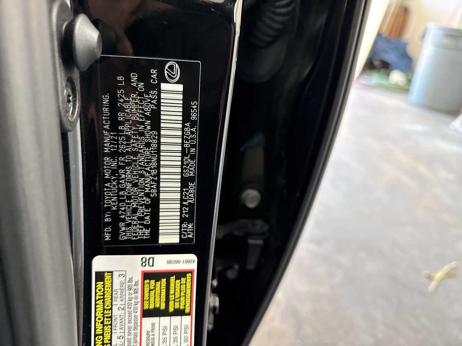 Thumbnail: 2022 Lexus ES - 34