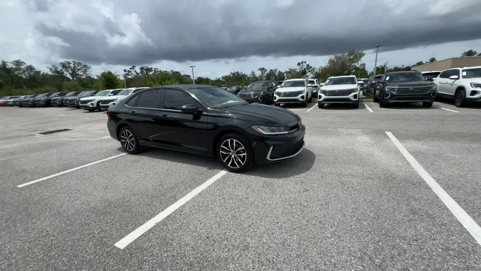 Thumbnail: 2026 Volkswagen Jetta - 2
