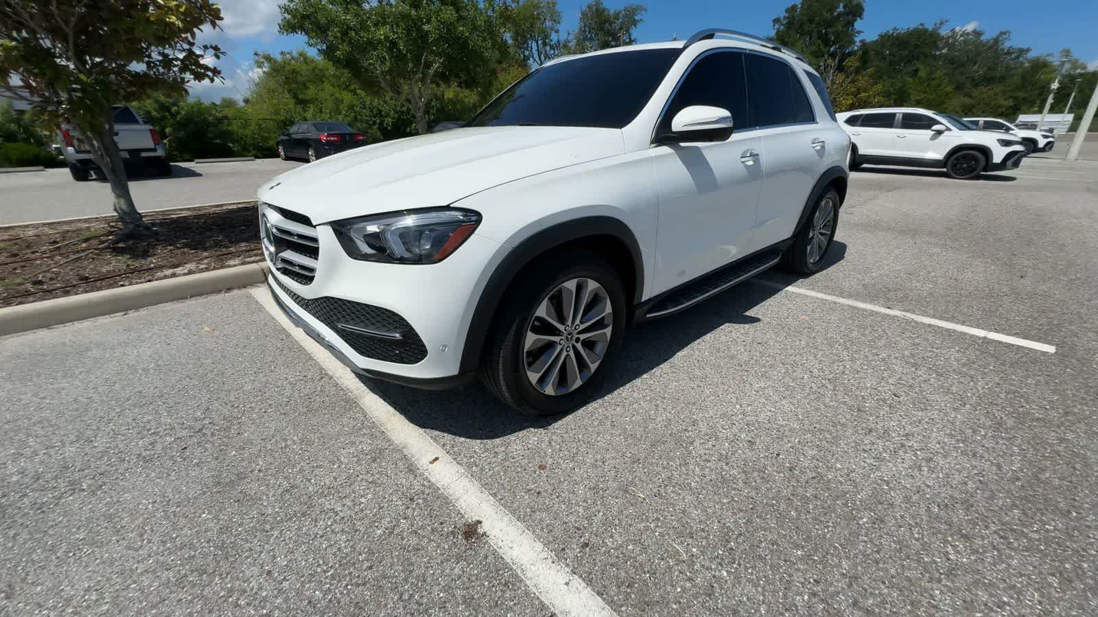 Thumbnail: 2022 Mercedes-Benz GLE - 3