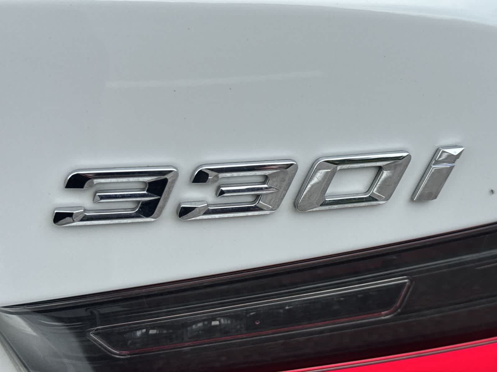 Thumbnail: 2025 BMW 3 Series - 18