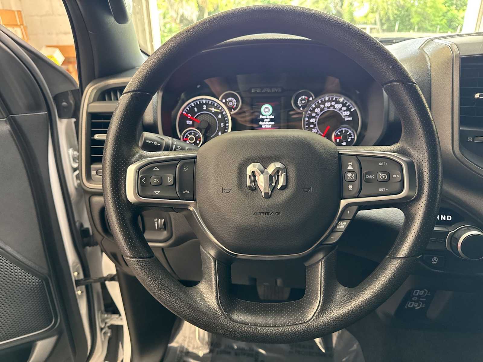 Thumbnail: 2025 RAM 1500 - 21