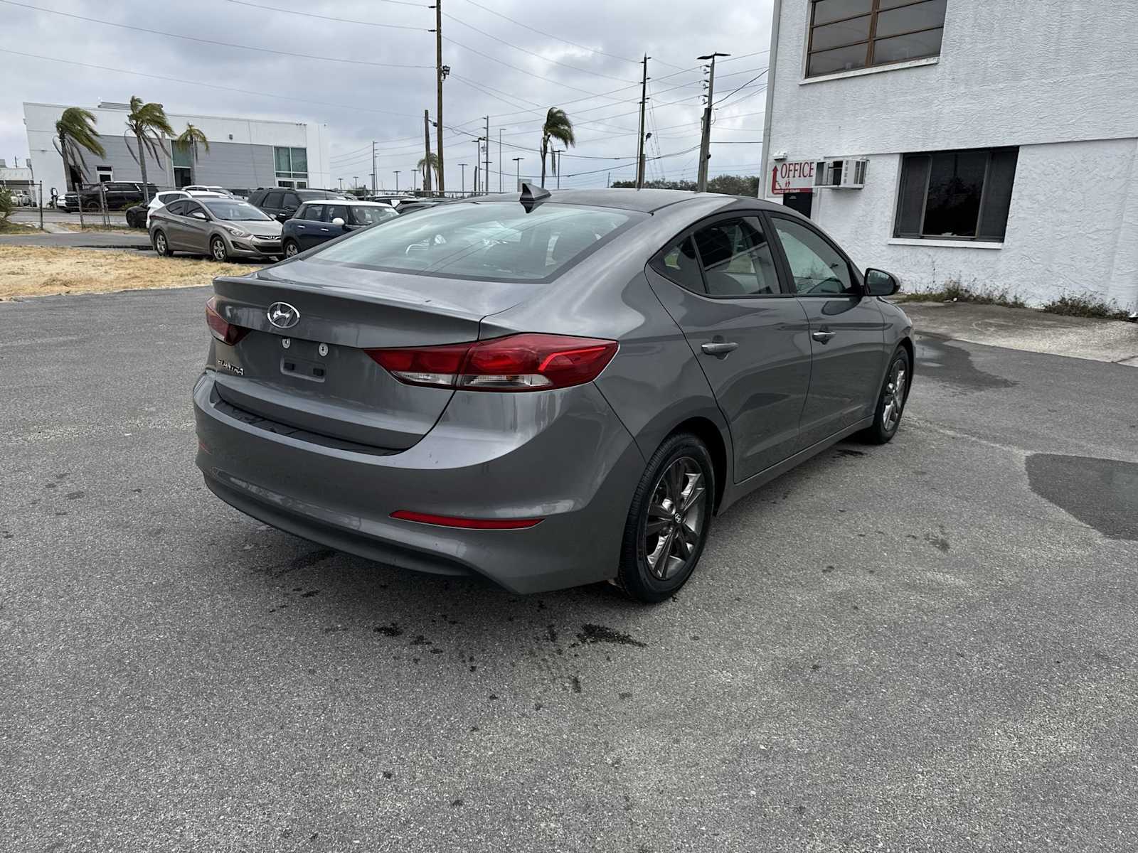 Thumbnail: 2018 Hyundai Elantra - 6