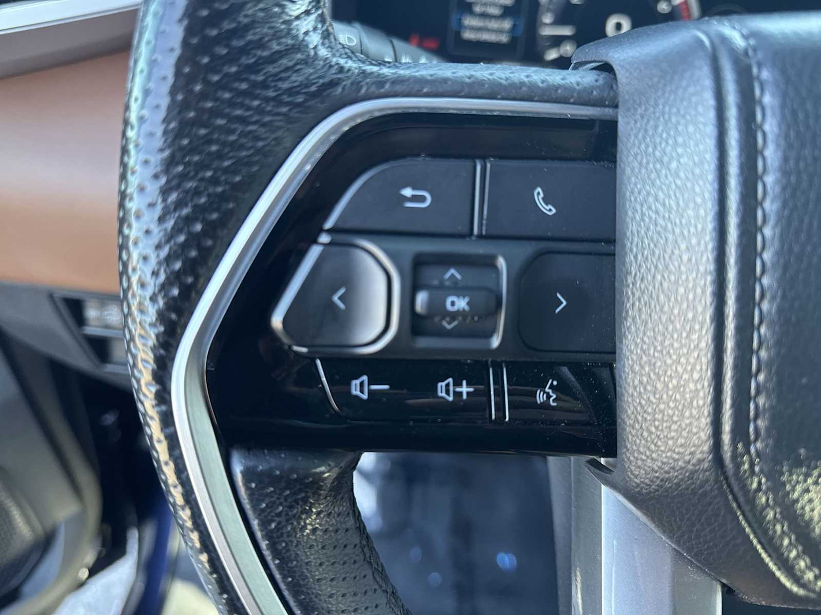 Thumbnail: 2023 Toyota Tundra - 22