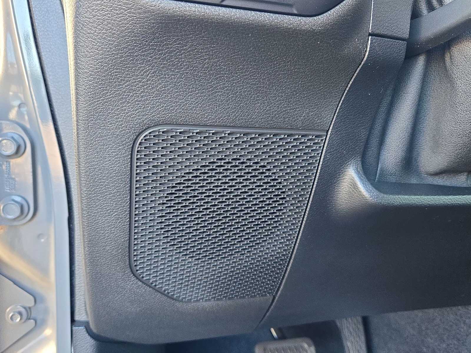 Thumbnail: 2020 Jeep Wrangler - 26