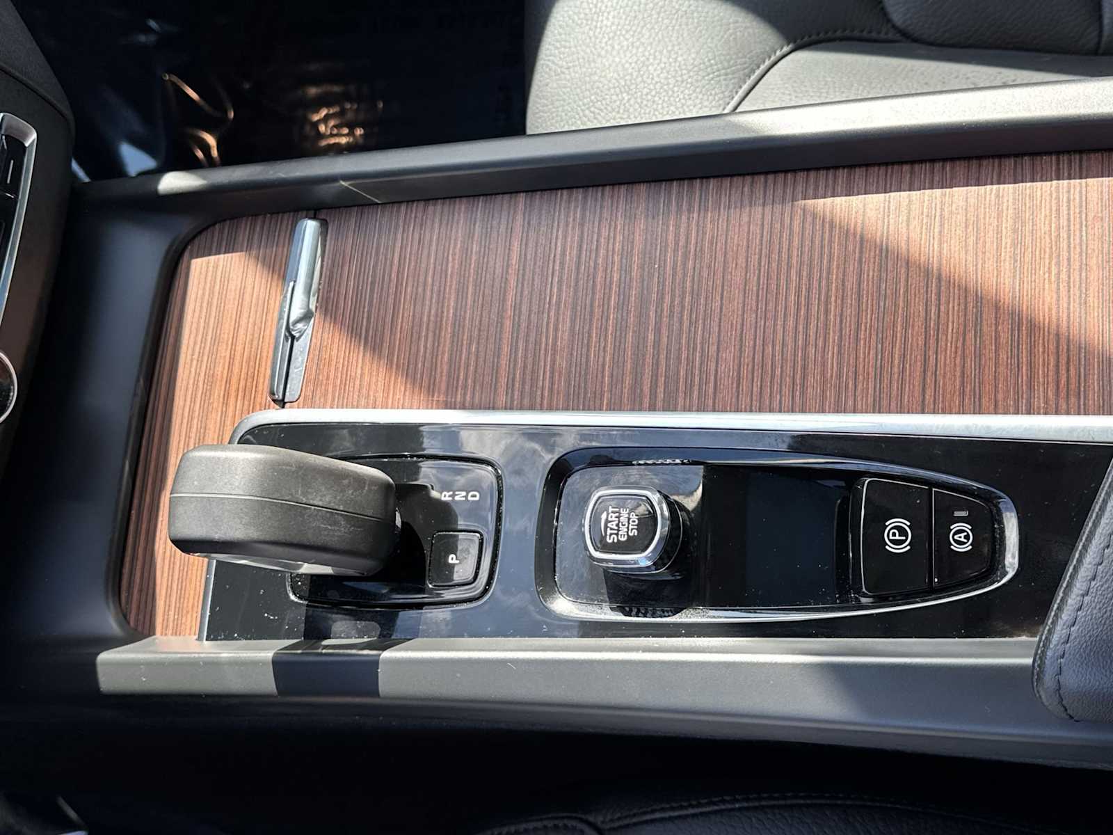 Thumbnail: 2023 Volvo XC60 - 27