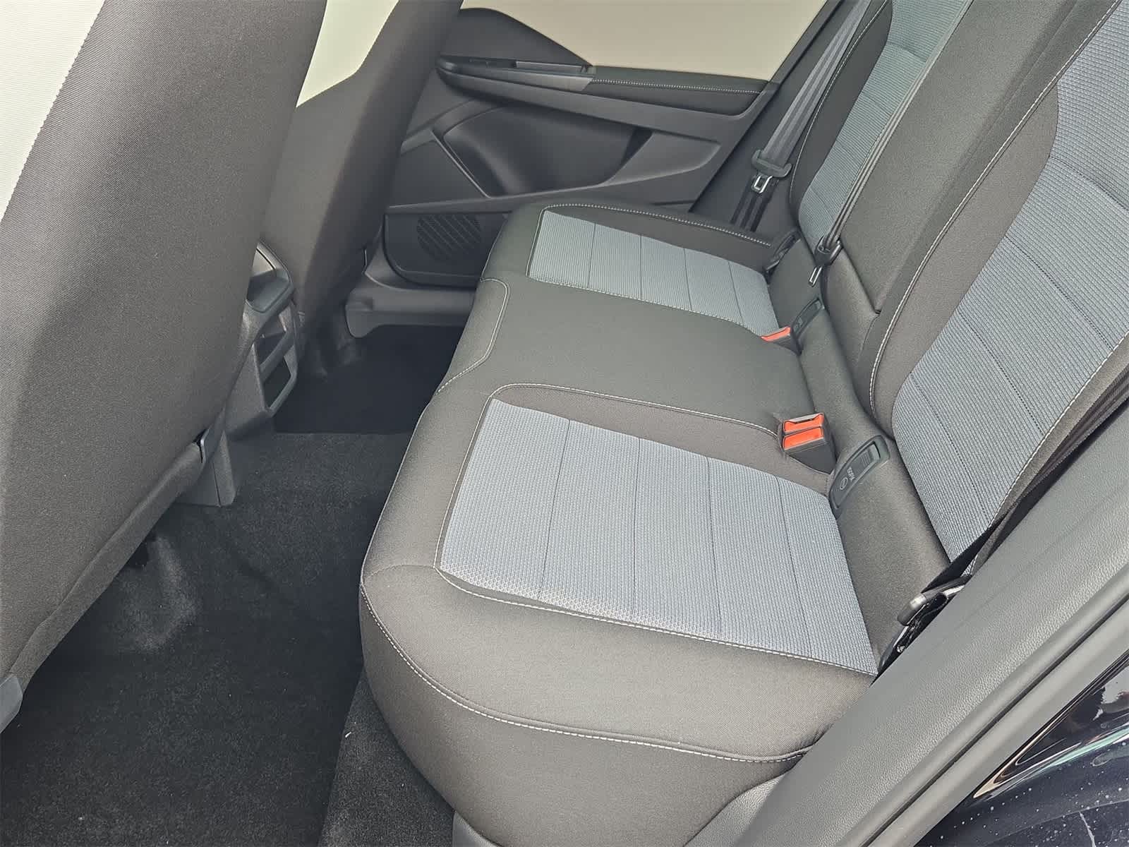 Thumbnail: 2025 Volkswagen Taos - 19